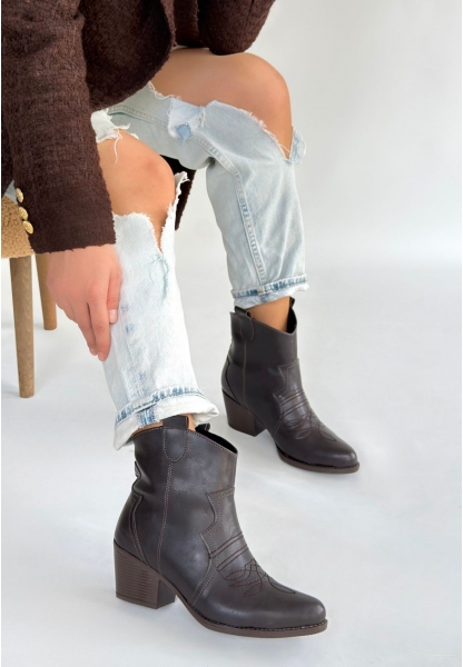 Akver Acı Kahve Cilt Topuklu Bot