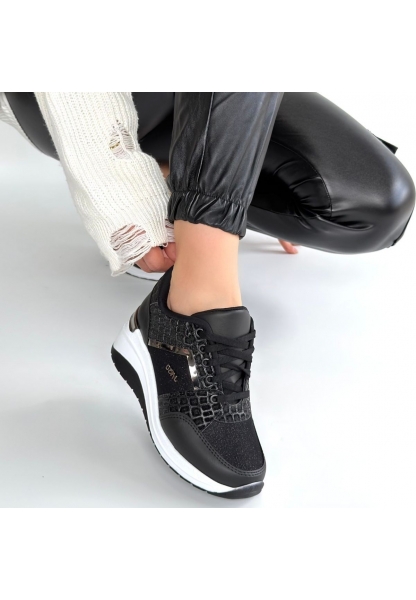 Geja Siyah Cilt Bağcıklı Beyaz Tabanlı Spor Ayakkabı