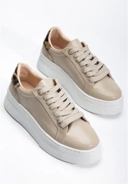 Jetan Bej Rugan Bağcıklı Spor Ayakkabı