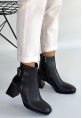 Kanda Siyah Cilt Topuklu Bot