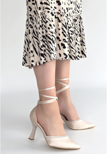 Tenja Bej Saten Bilekten Bağcıklı Topuklu Ayakkabı