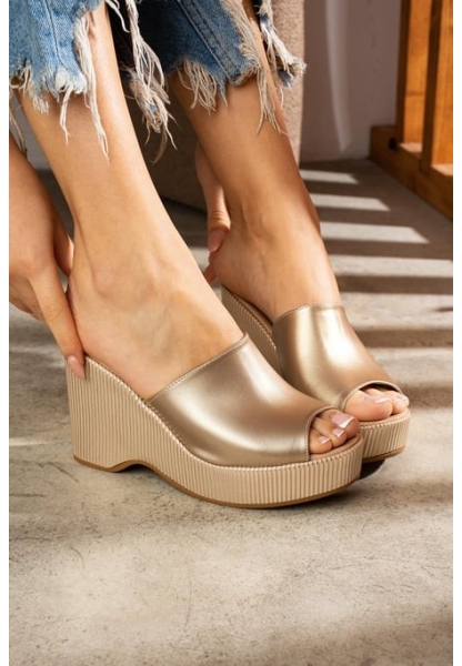 Tlay Bej Cilt Dolgu Topuk Terlik