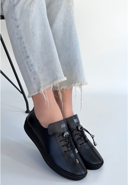 Warte Siyah Cilt Bağcıklı Spor Ayakkabı